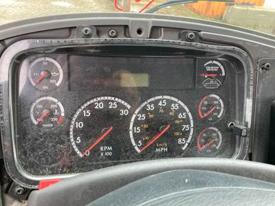 Freightliner M2 106 Instrument Panel Cluster
