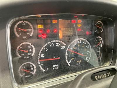 Freightliner M2 106 Instrument Panel Cluster