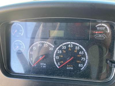Freightliner M2 106 Instrument Panel Cluster