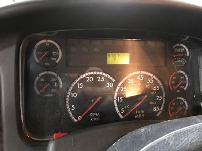 Freightliner M2 106 Instrument Panel Cluster