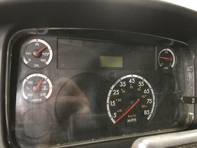 Freightliner M2 106 Instrument Panel Cluster