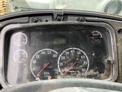 Freightliner M2 106 Instrument Panel Cluster