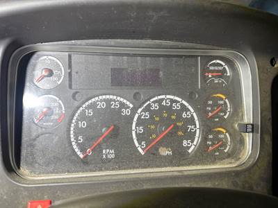 Freightliner M2 106 Instrument Panel Cluster