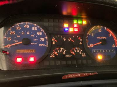 Hino 338 Instrument Panel Cluster
