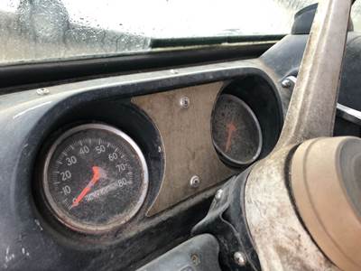 International 4070A Instrument Panel Cluster