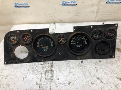 International 4070B Instrument Panel Cluster