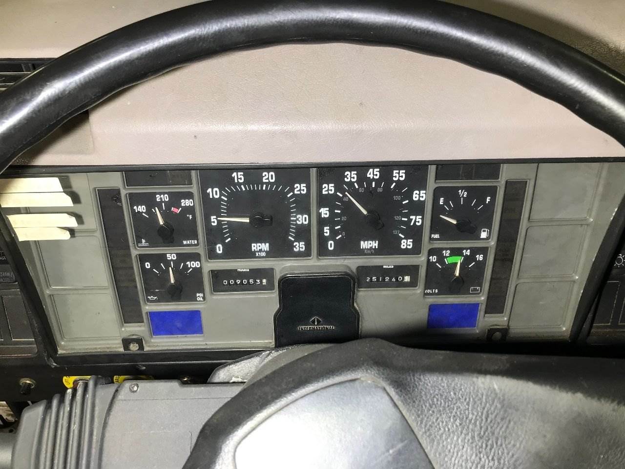 1999 International 4700 Instrument Panel Cluster For Sale Sioux Falls