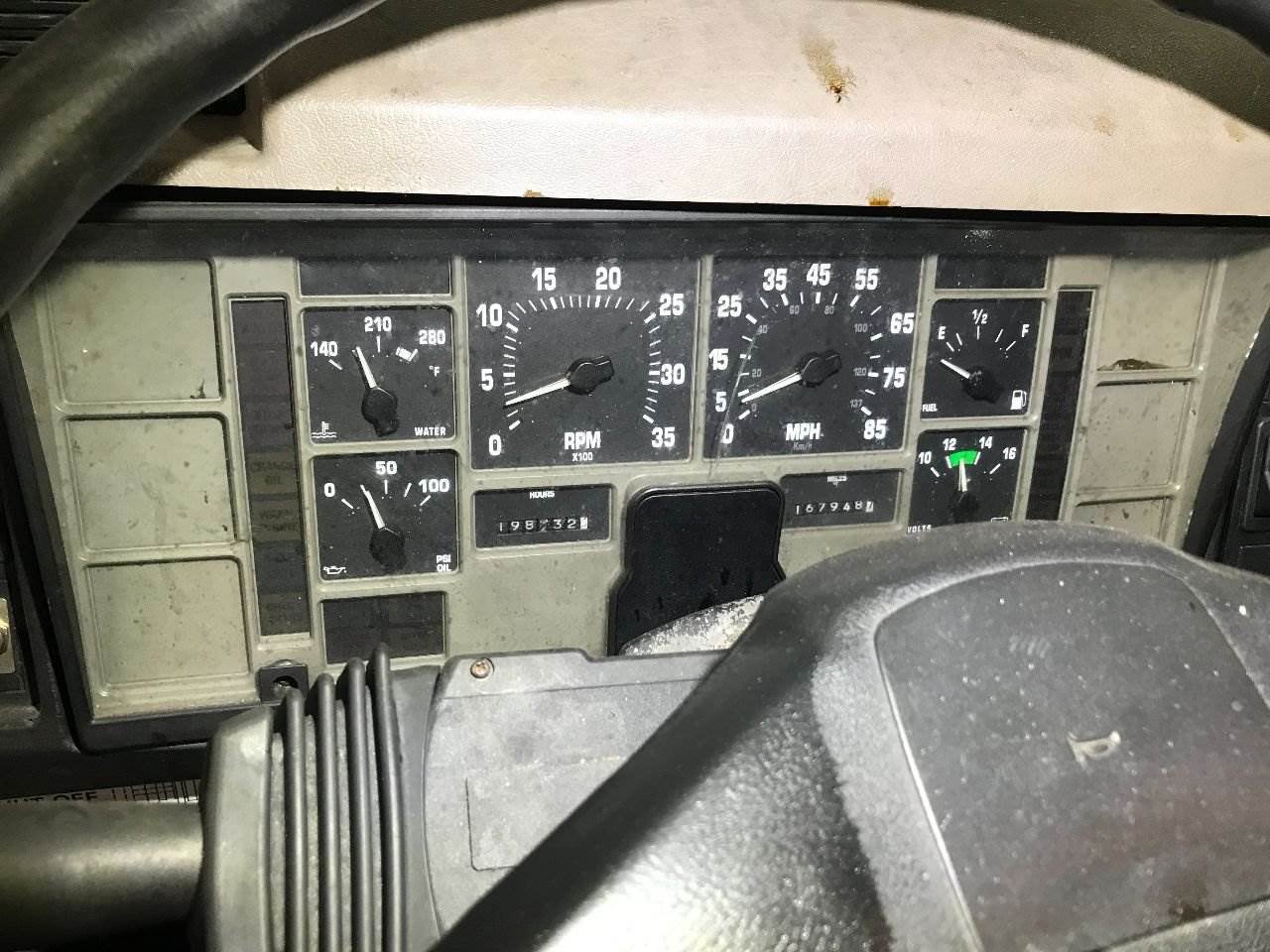 2001 International 4700 Instrument Panel Cluster For Sale Sioux Falls