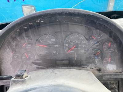 International 8600 Instrument Panel Cluster