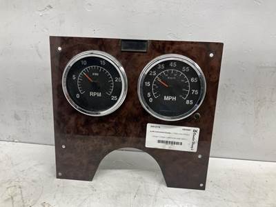 International 9400 Instrument Panel Cluster