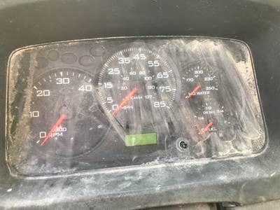 International CF500 Instrument Panel Cluster