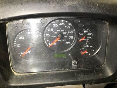 International CF600 Instrument Panel Cluster