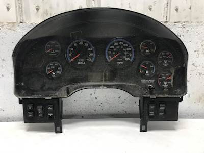 International DuraStar 4300 Instrument Panel Cluster for a International Durastar (4300)