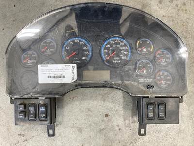 International DuraStar 4400 Instrument Panel Cluster for a International Durastar (4400)