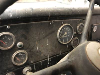 International Loadstar 1600 Instrument Panel Cluster for a International 1600 Loadstar