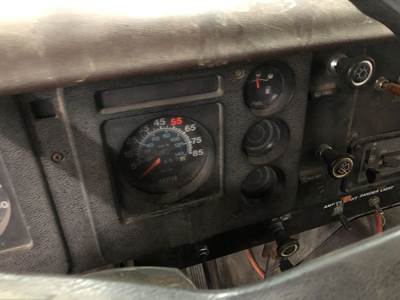 International S1900 Instrument Panel Cluster