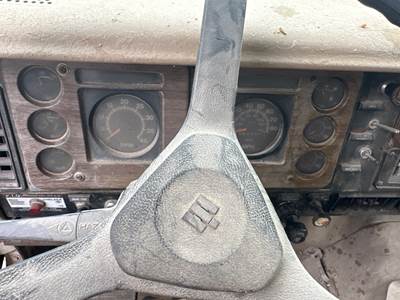 International S1900 Instrument Panel Cluster