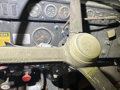 International TranStar 4200 Instrument Panel Cluster for a International 4200 Transtar