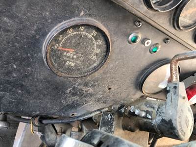 International TranStar 4300 Instrument Panel Cluster for a International 4300 Transtar