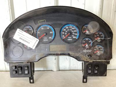 International TranStar 8600 Instrument Panel Cluster for a International Transtar (8600)