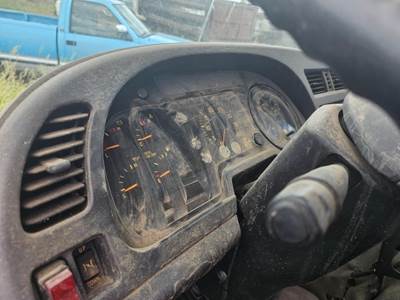 Isuzu FSR Instrument Panel Cluster