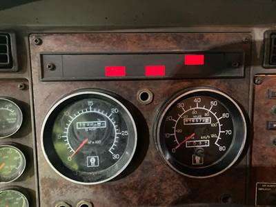 Kenworth T270 Instrument Panel Cluster