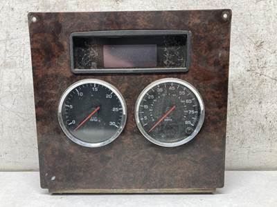 Kenworth T370 Instrument Panel Cluster