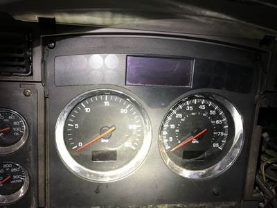 Kenworth T660 Instrument Panel Cluster