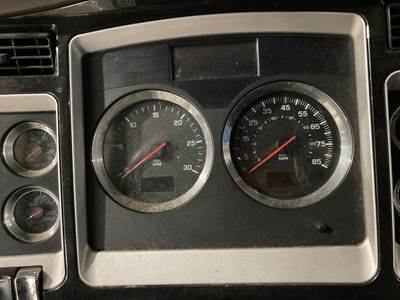 Kenworth T660 Instrument Panel Cluster