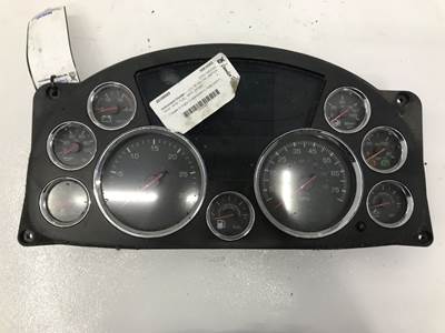 Kenworth T680 Instrument Panel Cluster