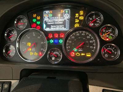 Kenworth T680 Instrument Panel Cluster
