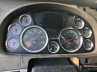 Kenworth T680 Instrument Panel Cluster