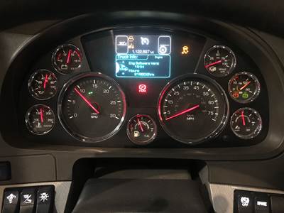 Kenworth T680 Instrument Panel Cluster