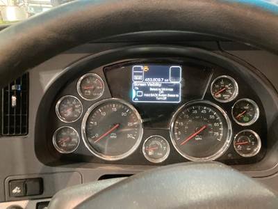 Kenworth T680 Instrument Panel Cluster