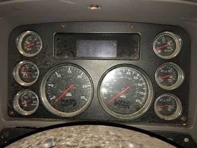 Kenworth T700 Instrument Panel Cluster