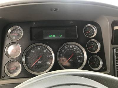 Kenworth T700 Instrument Panel Cluster