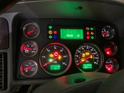 Kenworth T700 Instrument Panel Cluster