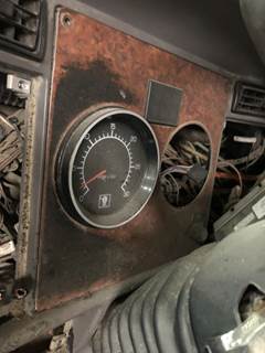 Kenworth T800 Instrument Panel Cluster