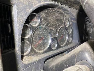Kenworth T880 Instrument Panel Cluster
