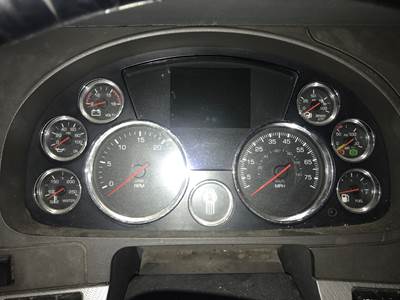 Kenworth T880 Instrument Panel Cluster