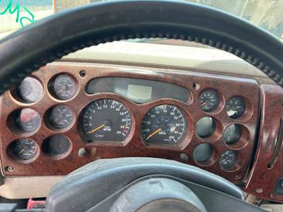 Mack CXN Instrument Panel Cluster
