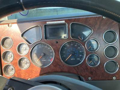 Mack CXU Instrument Panel Cluster