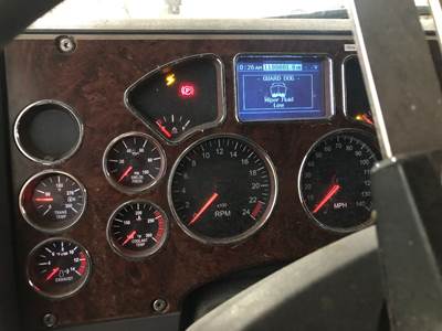 Mack CXU Instrument Panel Cluster
