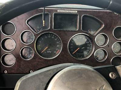 Mack CXU Instrument Panel Cluster