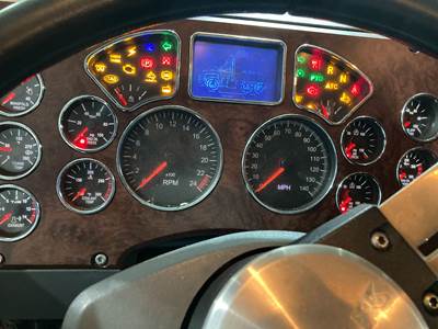 Mack CXU Instrument Panel Cluster