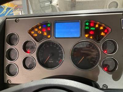 Mack CXU Instrument Panel Cluster