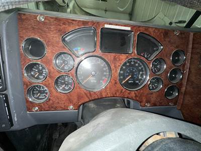 Mack CXU Instrument Panel Cluster