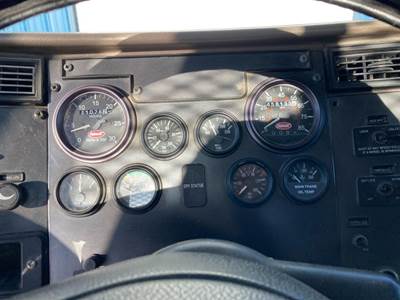 Peterbilt 340 Instrument Panel Cluster