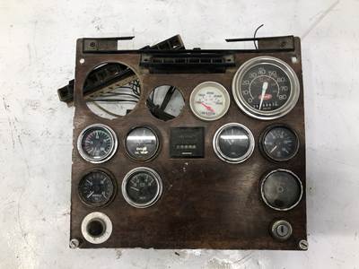 Peterbilt 379 Instrument Panel Cluster