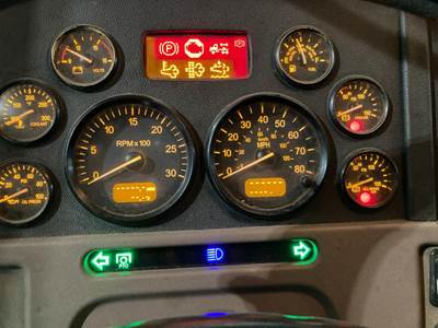 Peterbilt 386 Instrument Panel Cluster